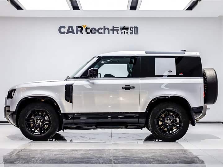 Фото 3 - Land Rover Defender