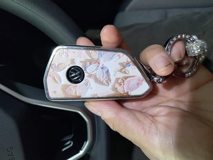 Фото 9 - Volkswagen ID.4 Crozz