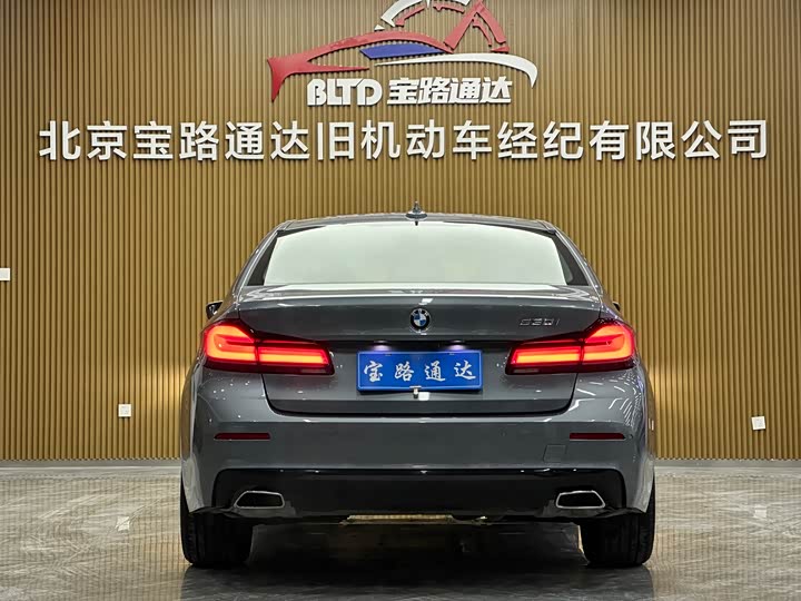 Фото 5 - BMW 5 Series