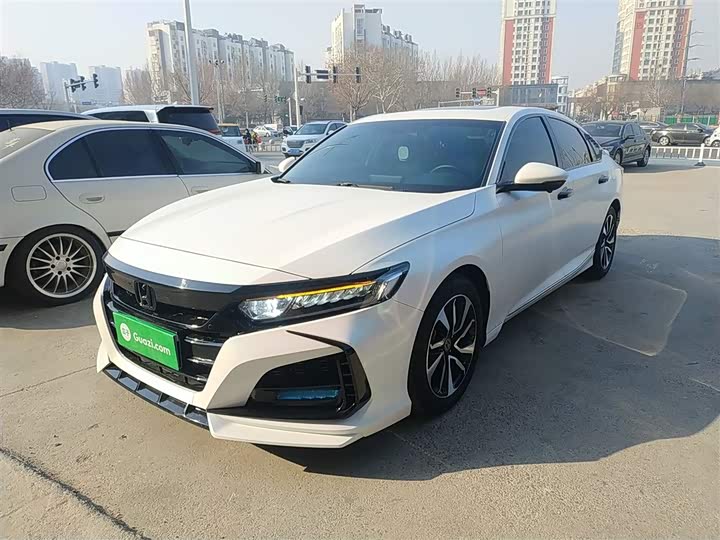Фото 2 - Honda Accord
