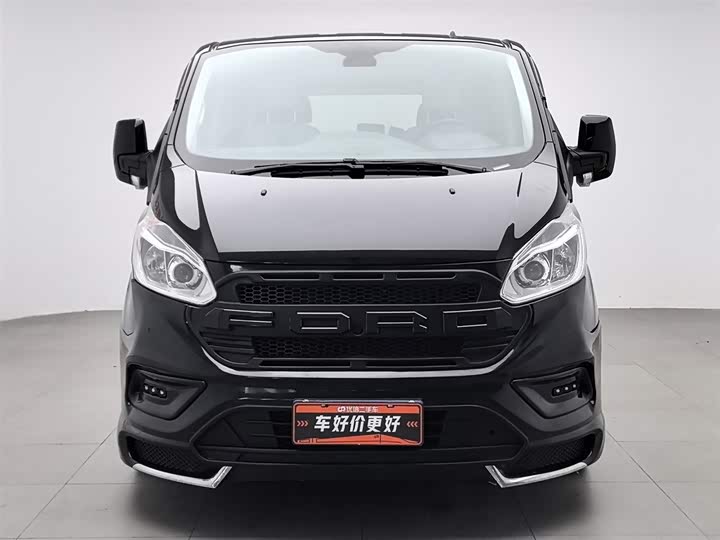 Фото 3 - Ford Tourneo