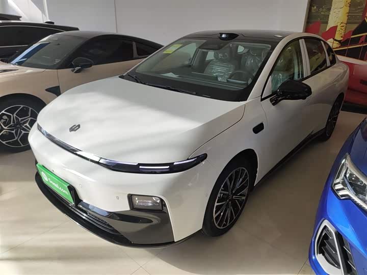 Фото 2 - Leapmotor B01