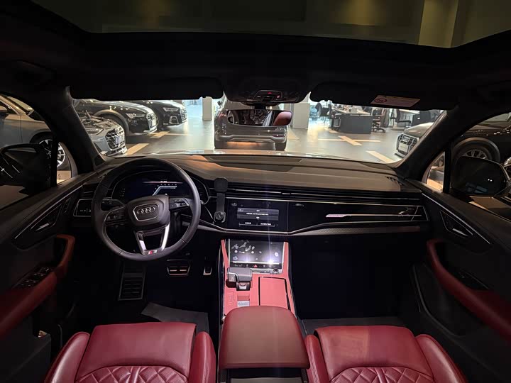 Фото 8 - Audi SQ7