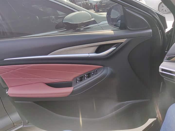 Фото 7 - Changan Eado Plus