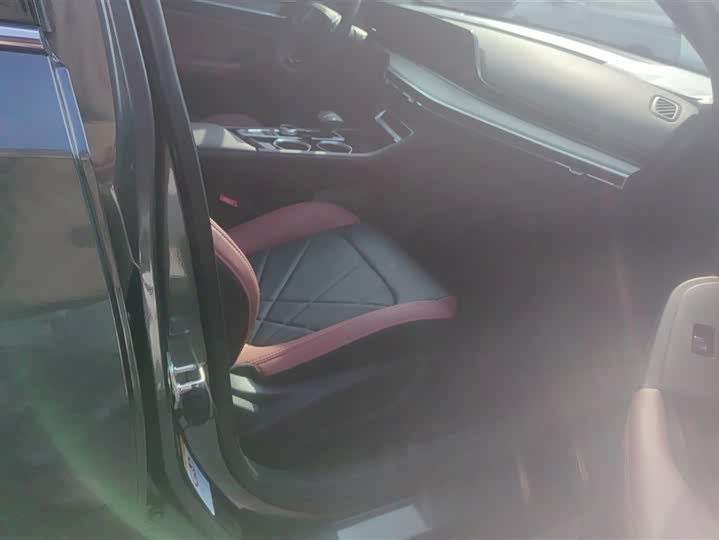 Фото 8 - Changan Eado Plus