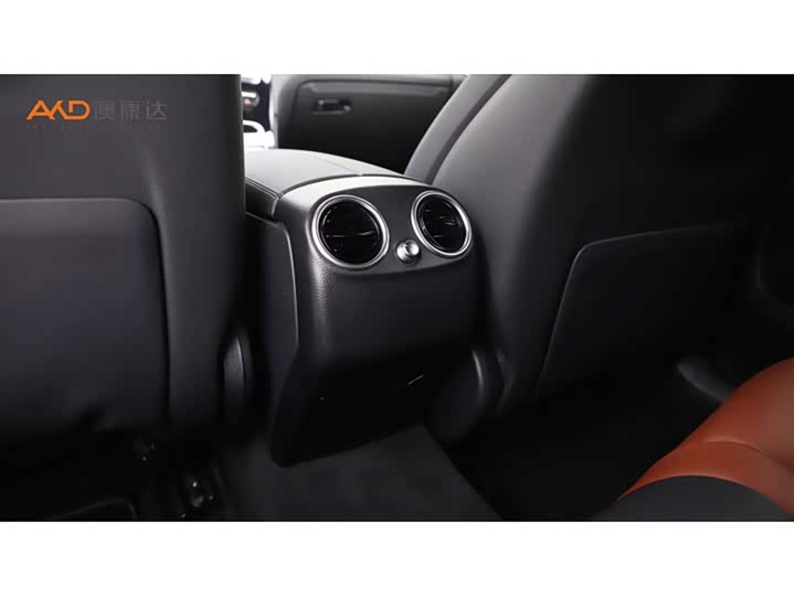 Фото 9 - Mercedes-Benz GLC-Class Coupe