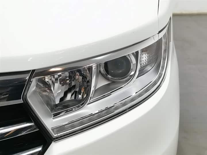 Фото 6 - JAC Refine M3