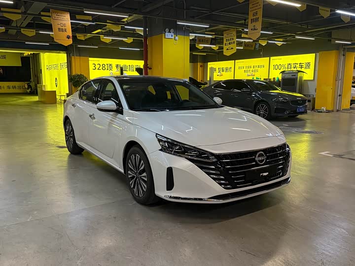 Фото 3 - Nissan Teana