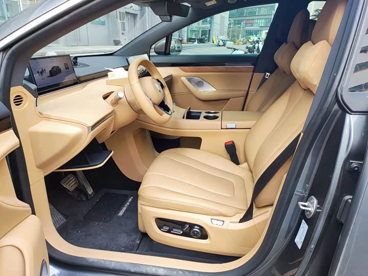 Фото 5 - Luxeed R7