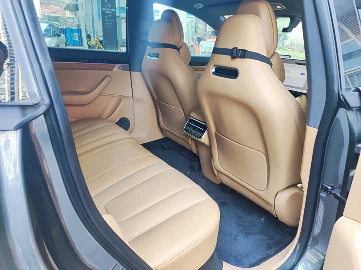 Фото 8 - Luxeed R7