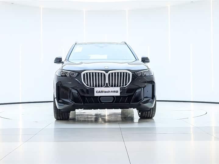 Фото 2 - BMW X5