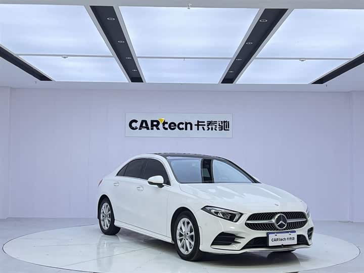 Фото 7 - Mercedes-Benz A-Class