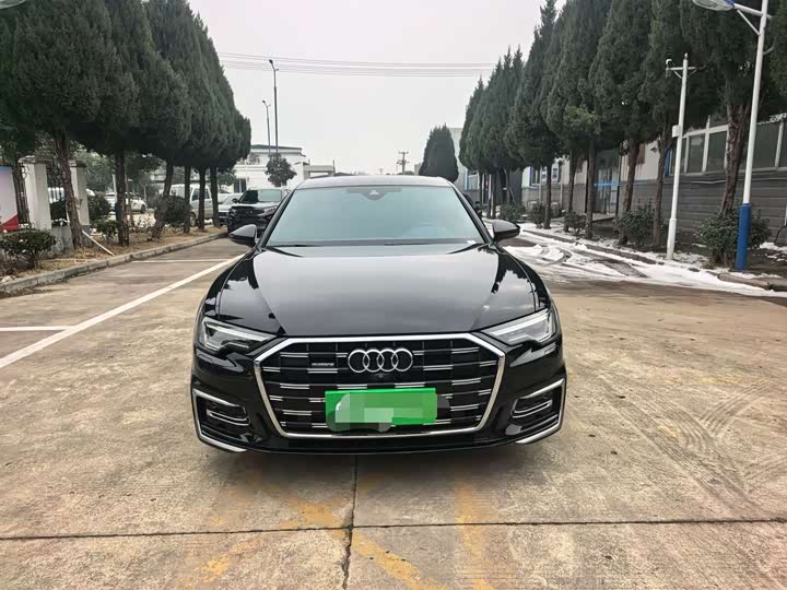 Фото 2 - Audi A6L