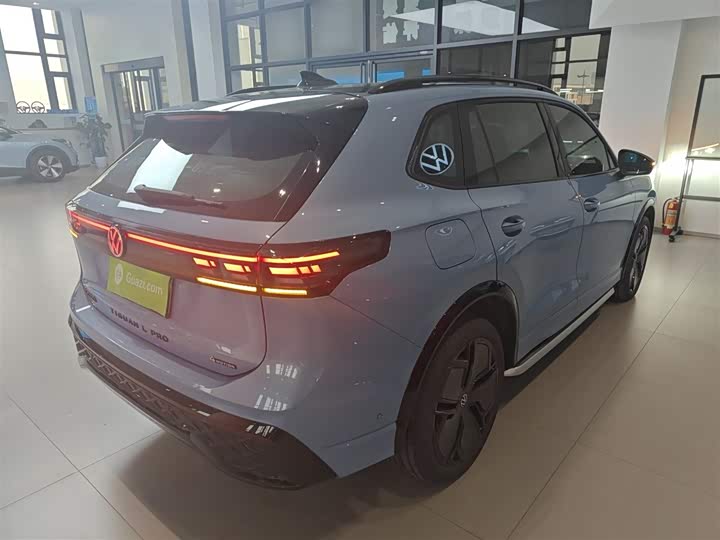 Фото 7 - Volkswagen Tiguan L Pro