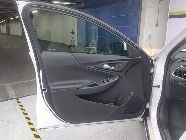 Фото 7 - Chevrolet Malibu XL