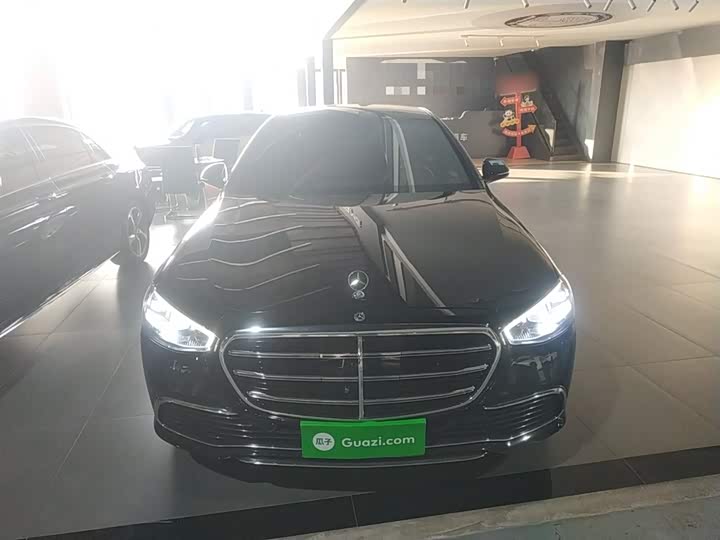 Фото 3 - Mercedes-Benz S-Class