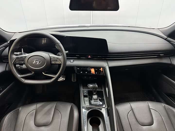 Фото 6 - Hyundai Elantra N line