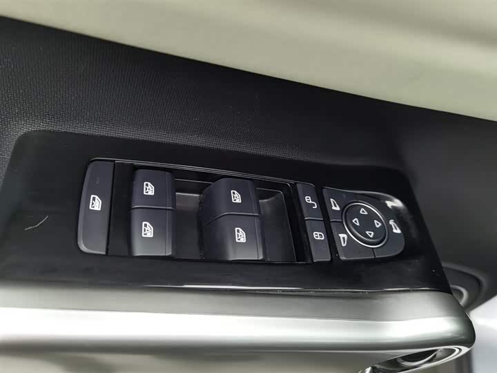 Фото 9 - BYD Yuan Plus