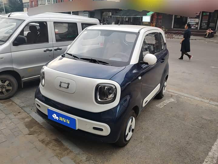 Фото 1 - Bestune Pony