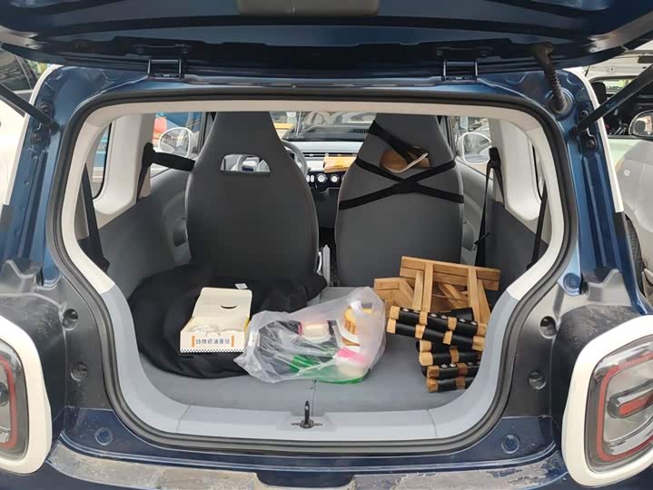 Фото 4 - Bestune Pony