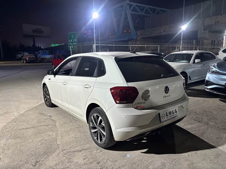 Фото 4 - Volkswagen Polo