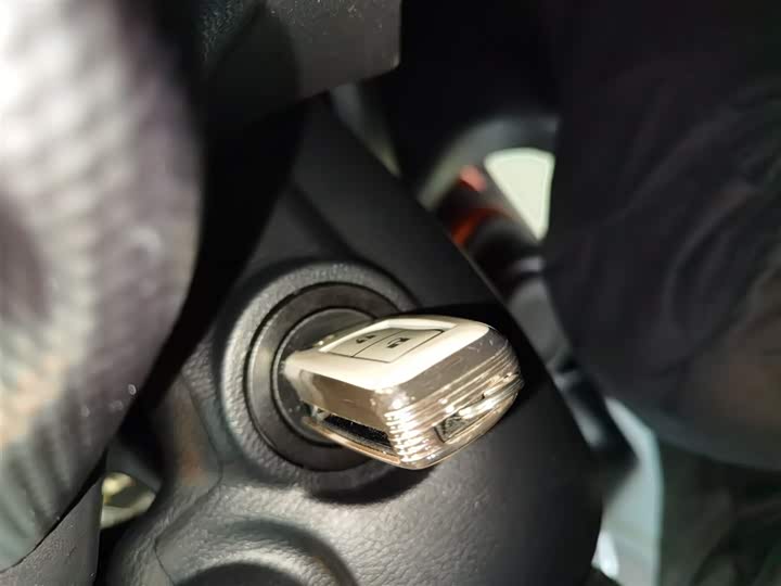 Фото 9 - Nissan Kicks