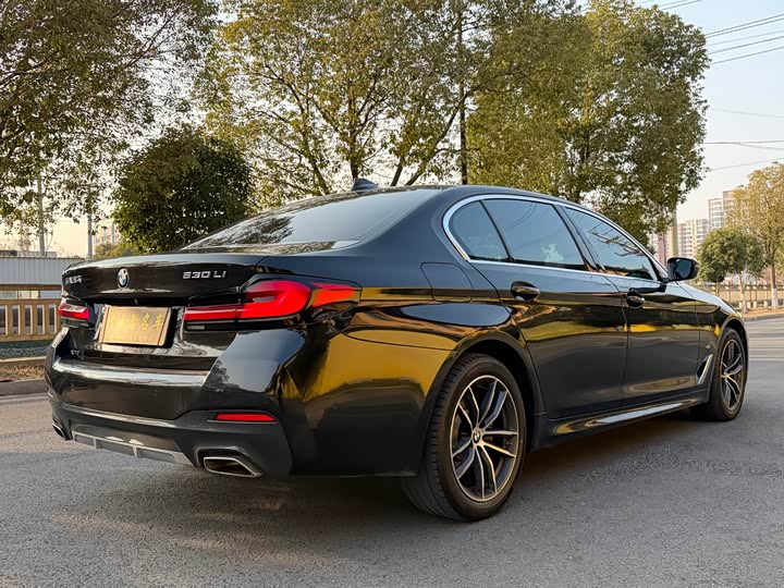 Фото 4 - BMW 5 Series