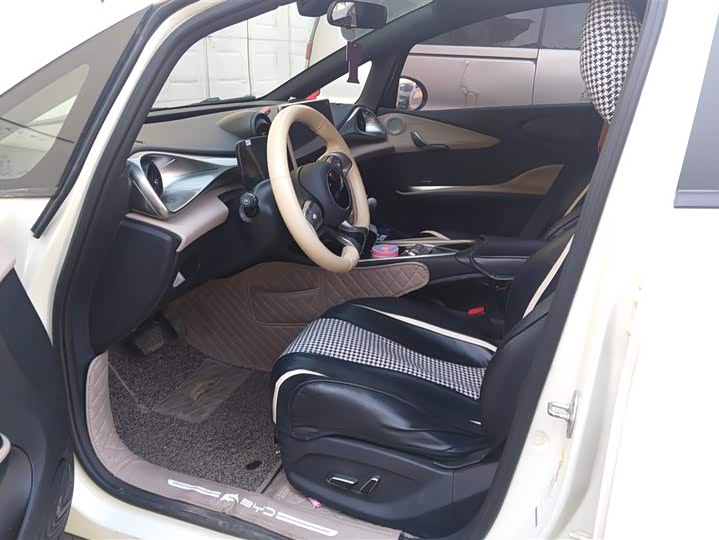 Фото 9 - BYD Dolphin