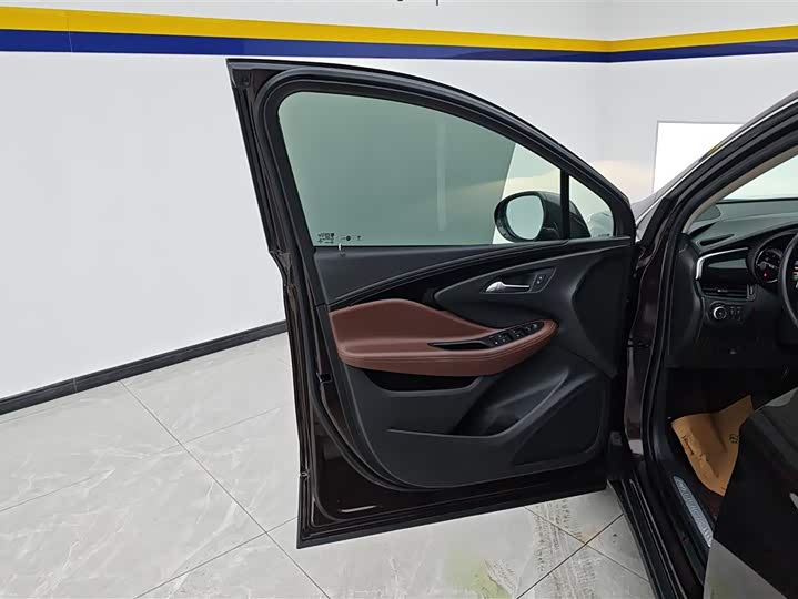 Фото 7 - Buick Envision Plus