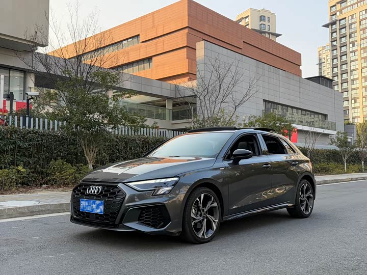 Фото 1 - Audi A3