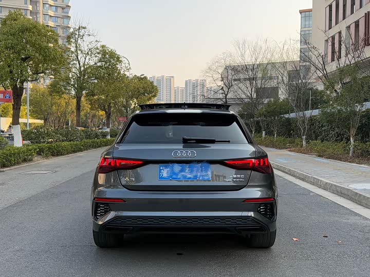 Фото 5 - Audi A3