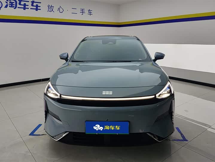 Фото 2 - Geely Galaxy L6