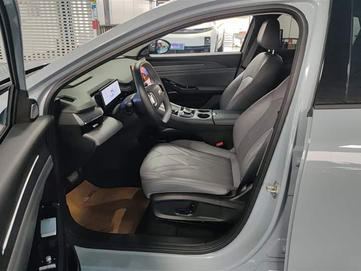 Фото 9 - Geely Galaxy L6