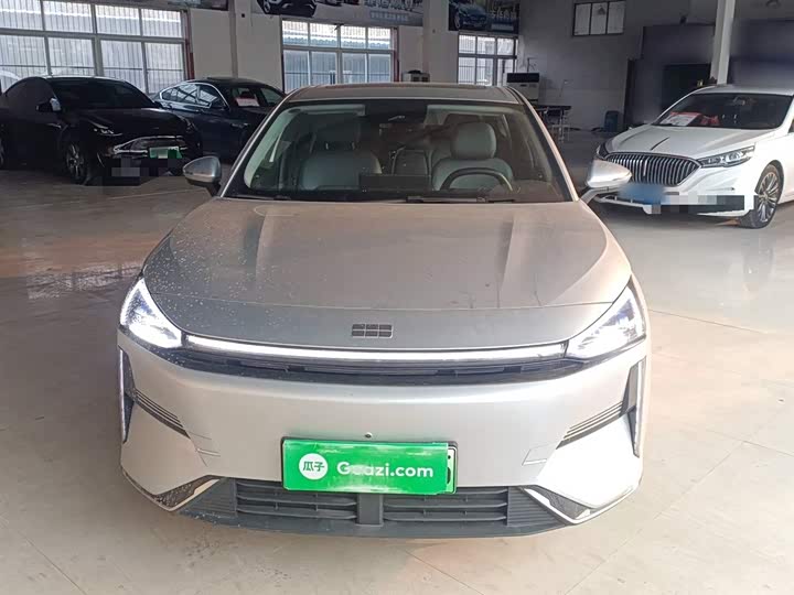 Фото 3 - Geely Galaxy L6