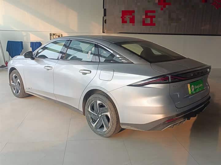 Фото 5 - Geely Galaxy L6