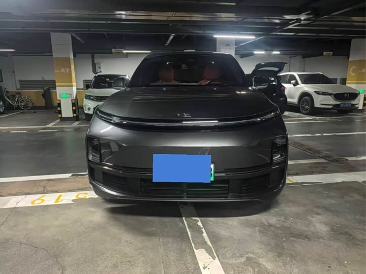 Фото 2 - LiXiang L8