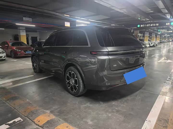 Фото 6 - LiXiang L8