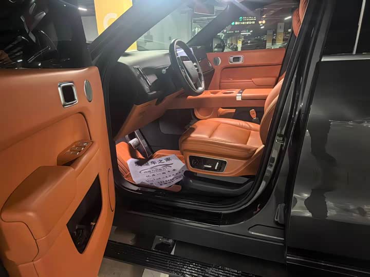 Фото 9 - LiXiang L8