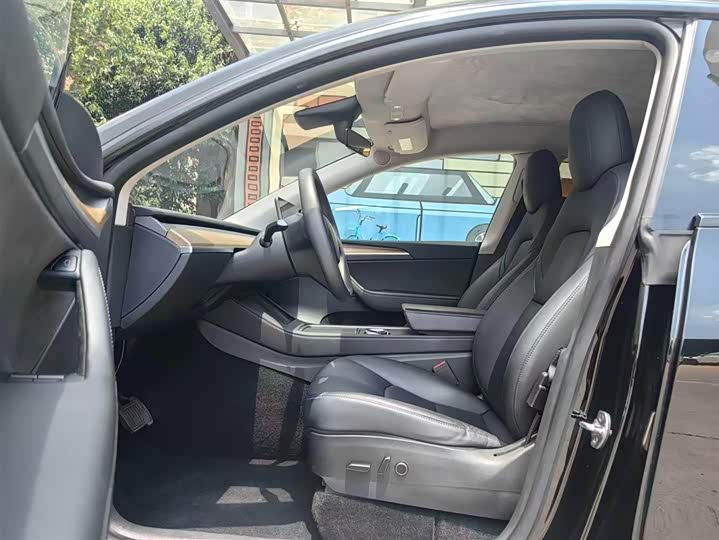 Фото 5 - Tesla Model Y