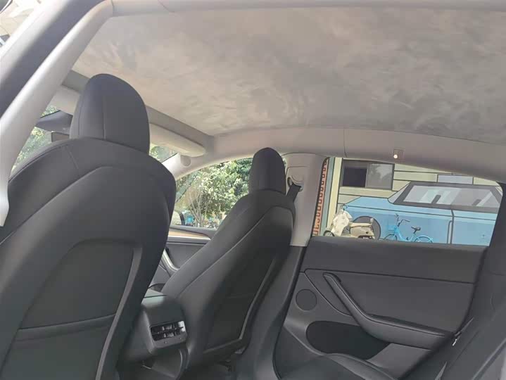 Фото 8 - Tesla Model Y