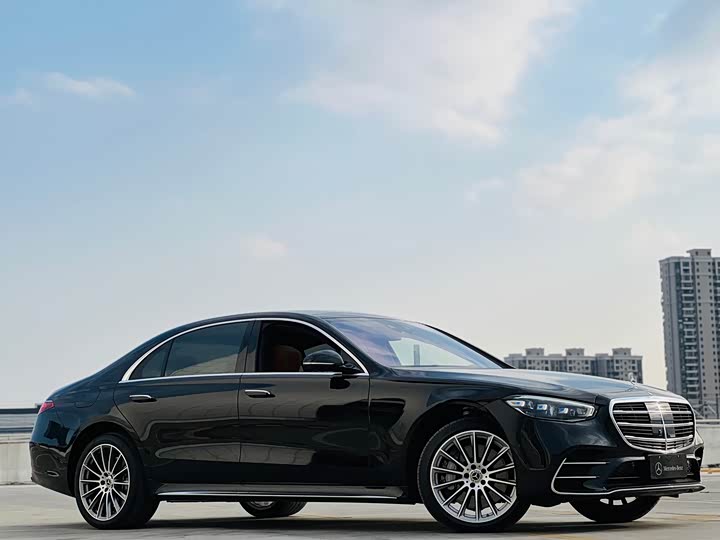 Фото 4 - Mercedes-Benz S-Class