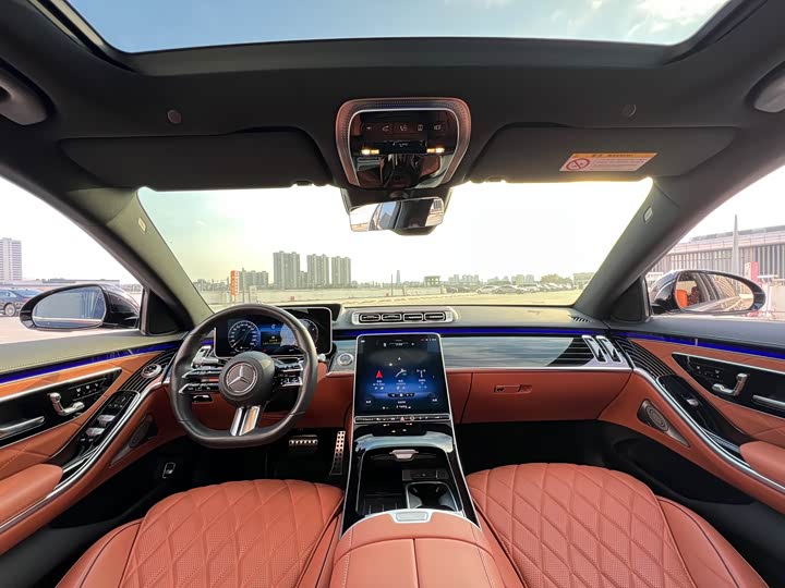 Фото 9 - Mercedes-Benz S-Class