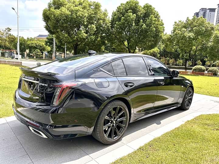 Фото 4 - Cadillac CT5