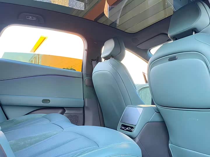 Фото 7 - XPeng F57