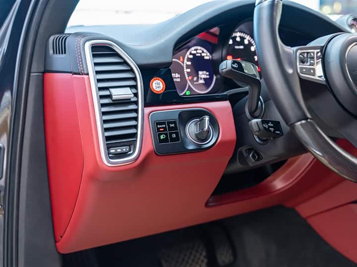 Фото 5 - Porsche Cayenne