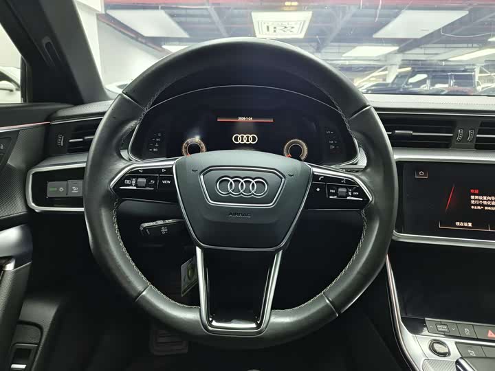 Фото 9 - Audi A6L