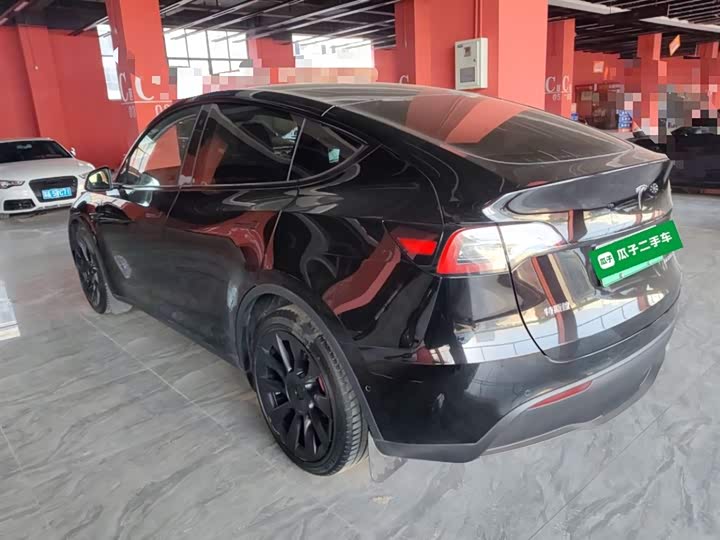 Фото 5 - Tesla Model Y