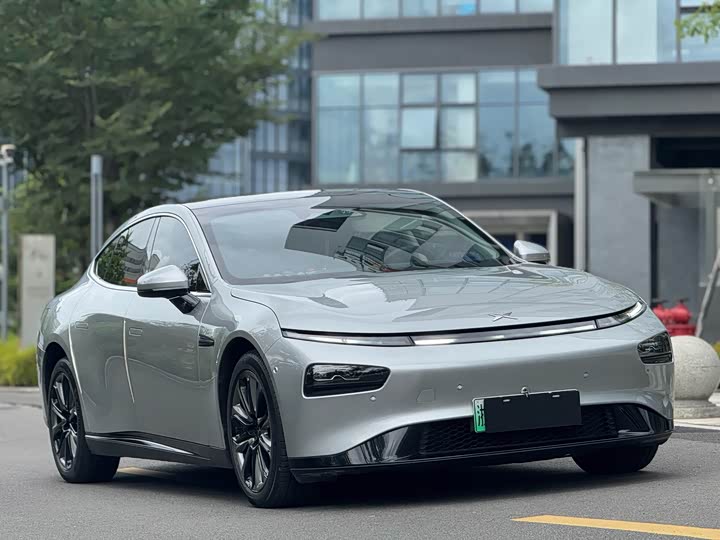 Фото 3 - XPeng P7