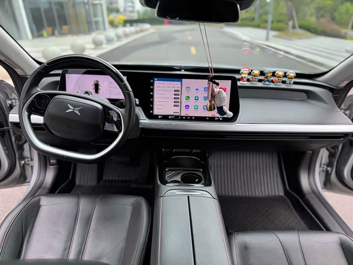 Фото 7 - XPeng P7