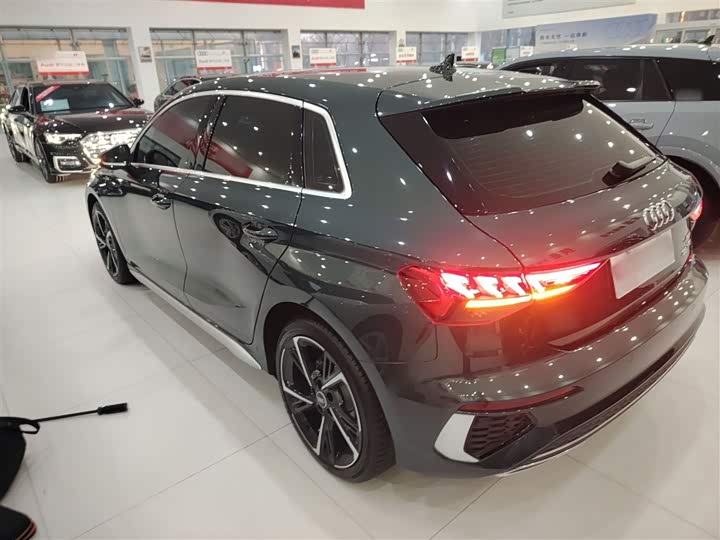 Фото 5 - Audi A3